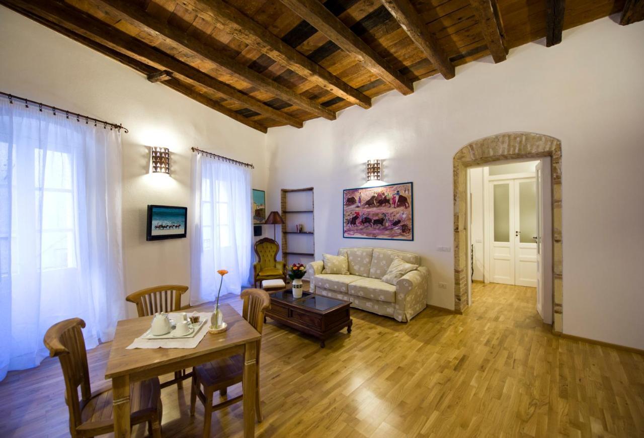 Castelletto Suites Cagliari Habitación foto